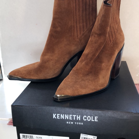 KENNETH COLE OLIVIA SUEDE TAN BOOTIES - Picture 4 of 10